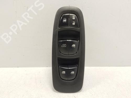 Used Left front window switch RENAULT KADJAR (HA_, HL_) [2015-2025]  23185838