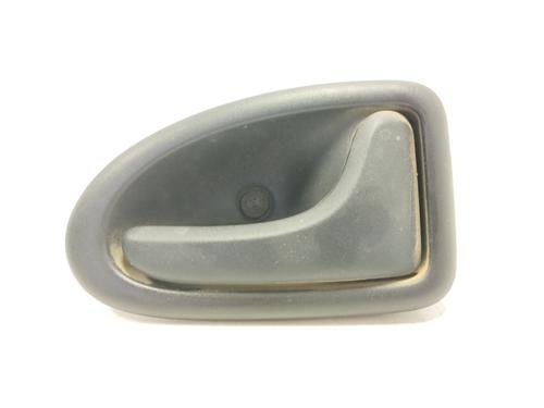 Højre bagtil invendig håndtag RENAULT MEGANE I (BA0/1_) 1.9 dTi (BA1U) (80 hp) 30150595