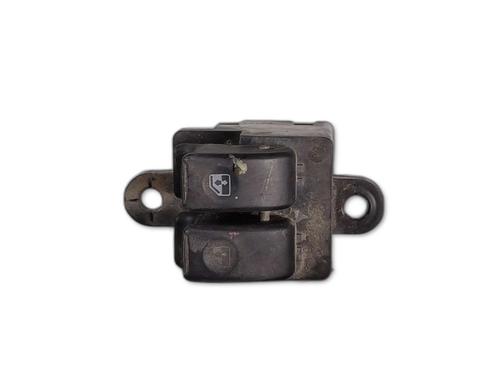 Used Left front window switch Left front window switch HYUNDAI ATOS (MX) 1.0 i (54 hp) 33755232 33755232