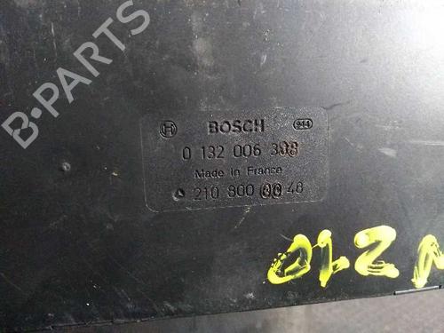 Comfort control module MERCEDES-BENZ E-CLASS (W210) E 280 (210.053) | BP17395622M56 