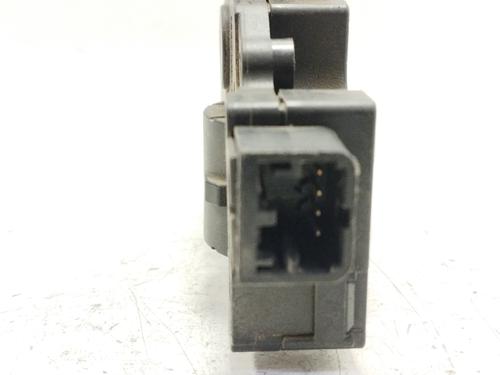 Fuel door actuator MERCEDES-BENZ C-CLASS (W204) C 350 4-matic (204.087) | BP23265562E18 