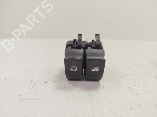 Used Left front window switch RENAULT CLIO III (BR0/1, CR0/1) 1.2 16V (BR0P, CR0P) (101 hp) 28715390