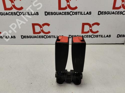 Used Seat buckle FORD FOCUS III 1.6 TDCi (115 hp) 30525584