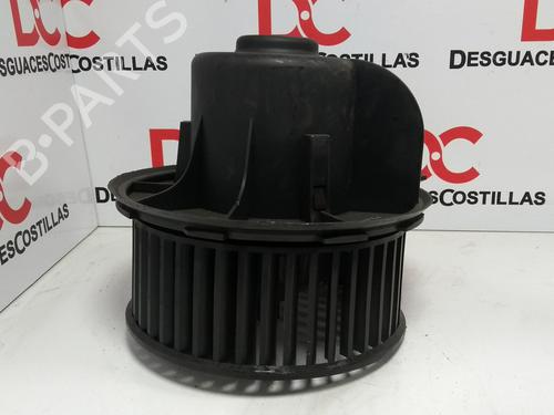 Used Heater blower motor FORD MONDEO I (GBP) 1.6 i 16V (88 hp) 17399085