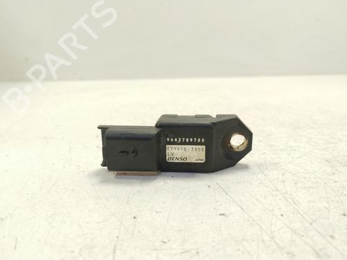 Used Electronic sensor FIAT SCUDO Bus (220_) 2.0 JTD (109 hp) 19514481
