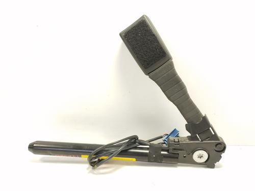 Høyre foran beltestrammer OPEL ASTRA H (A04) [2004-2014]  25851769