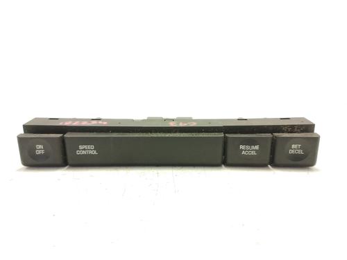 Used Switch JEEP GRAND CHEROKEE I (ZJ, ZG) 4.0 Laredo (178 hp) 17727879