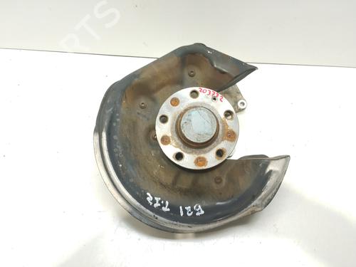 Venstre hjullejehus spindel VW PASSAT B6 Variant (3C5) [2005-2011]  31670911