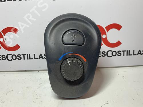 Used Climate control RENAULT ESPACE III (JE0_) 2.2 D (114 hp) 17404366