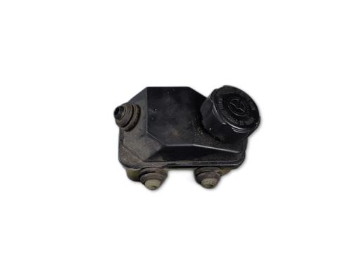 power-steering-reservoir-volvo-s40-ii-544-2003-2004-2005-2006-2007-2008-2009-2010-2011-2012-32313023 main image