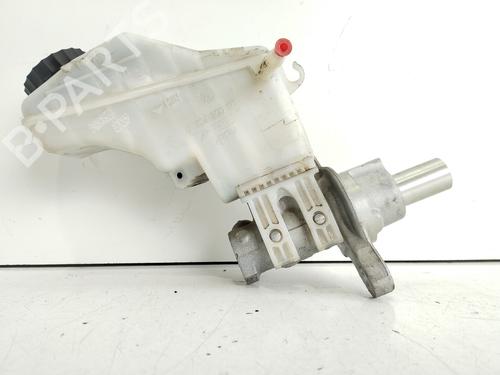 Used Brake master cylinder OPEL CORSA E (X15) [2014-2025]  28425541