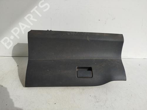 Used Glove box Glove box 39076156 39076156