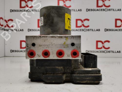 Used ABS pump HYUNDAI ix20 (JC) 1.4 CRDi (78 hp) 17415425