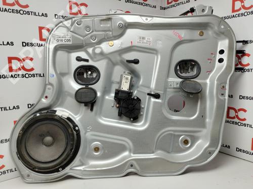 BP17419189C23 main image