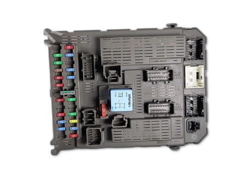 Used Fuse box CITROËN C8 (EA_, EB_) 2.2 HDi (128 hp) 32660459