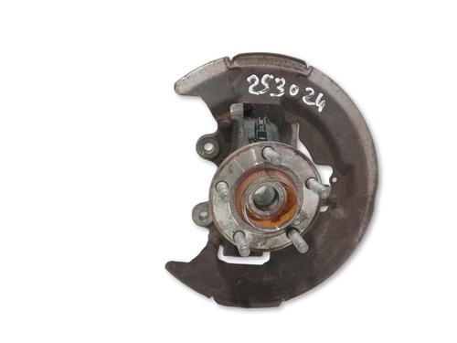 Used Left front steering knuckle Left front steering knuckle VOLVO S40 II (544) 2.0 D (136 hp) 40531384 40531384