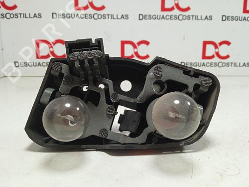 Used Lamp holder BMW 3 (E46) 320 d (150 hp) 17411239