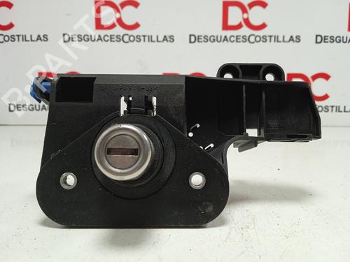 Used Tailgate lock OPEL CORSA C (X01) 1.7 DI (F08, F68) (65 hp) 32086127