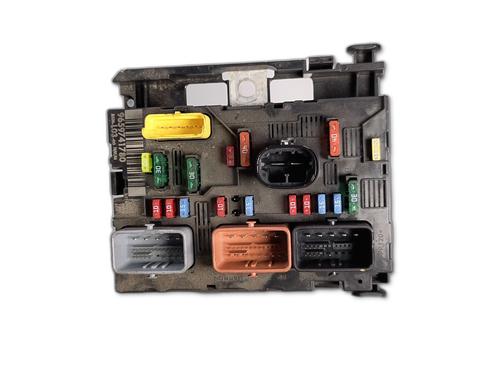 Used Fuse box Fuse box 36990116 36990116