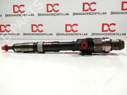 Used Injector TOYOTA COROLLA Verso (ZER_, ZZE12_, R1_) 2.0 D-4D (CUR10_, CUR10R) (116 hp) 17406488
