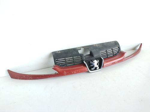Grill PEUGEOT 206 Hatchback (2A/C) 1.4 LPG | BP20133216C40 