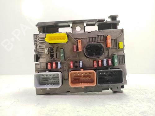 Sikringsdose PEUGEOT 307 CC (3B) [2003-2009]  29932870
