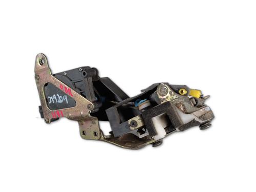 front-right-lock-hyundai-accent-ii-lc-1999-2000-2001-2002-2003-2004-2005-2006-2007-2008-2009-2010-2011-2012-31840302 main image