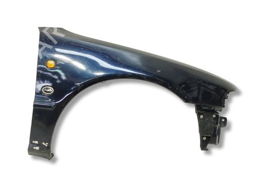 Used Right front fenders Right front fenders AUDI A4 B5 (8D2) 1.6 (100 hp) 40102204 40102204