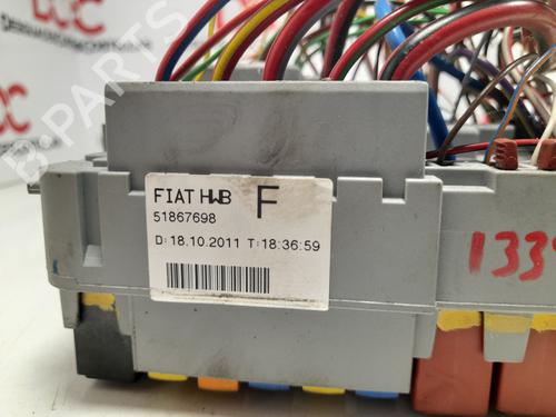 Fuse box OPEL COMBO Box Body/MPV (X12) 1.3 CDTI (B05) | BP17408660E1 