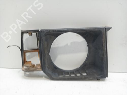 Used Right headlight support Right headlight support MITSUBISHI PAJERO II (V3_W, V2_W, V4_W, V5_W) [1990-2001] 35720703 35720703