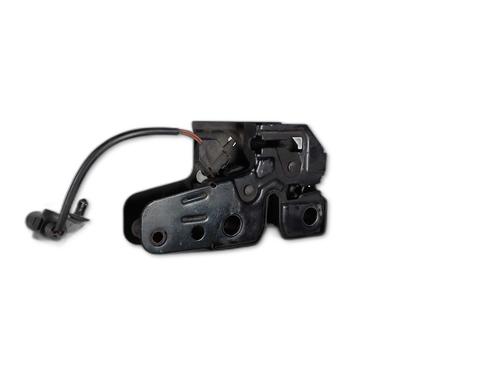 Hood lock VW POLO IV (9N_, 9A_) 1.9 TDI | BP28478639C133 