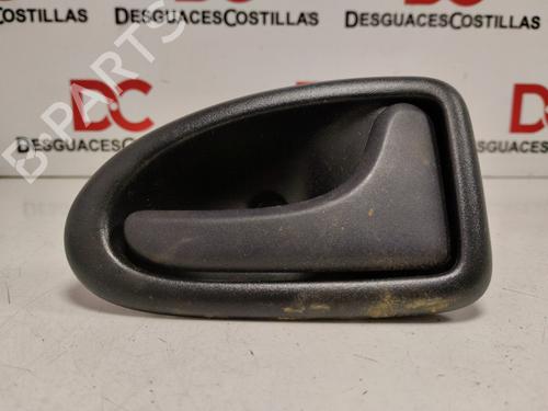 Højre bagtil invendig håndtag RENAULT CLIO II (BB_, CB_) [1998-2016]  30150542