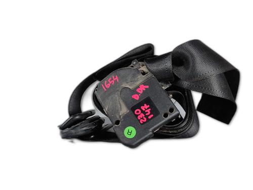 front-right-seatbelt-opel-astra-g-hatchback-t98-1998-1999-2000-2001-2002-2003-2004-2005-2006-2007-2008-2009-31942481 main image