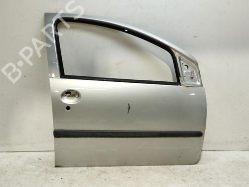 Used Right front door Right front door PEUGEOT 107 (PM_, PN_) 1.4 HDi (54 hp) 34611541 34611541