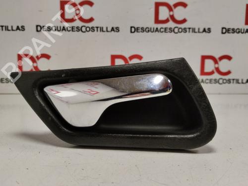 Used Front right interior door handle MERCEDES-BENZ C-CLASS (W203) C 200 CDI (203.004) (116 hp) 17417180