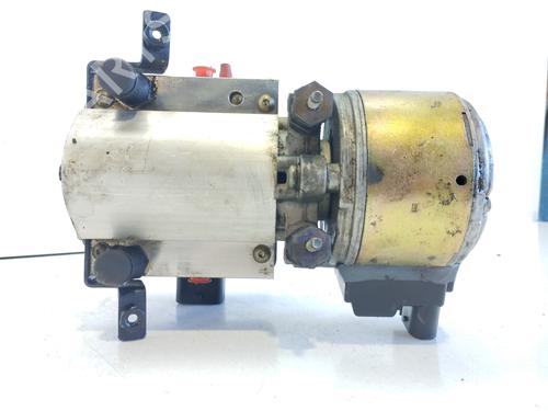Suspension compressor CITROËN C5 I Break (DE_) 2.0 HDi (DERHZB, DERHZE) | BP27492006M103 