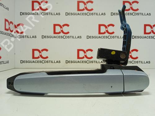 Used Rear left exterior door handle TOYOTA COROLLA Verso (ZER_, ZZE12_, R1_) 2.0 D-4D (CUR10_, CUR10R) (116 hp) 17409625