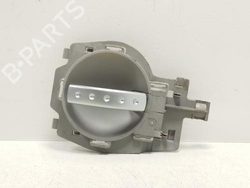 Venstre bagtil invendig håndtag Venstre bagtil invendig håndtag CITROËN C3 I (FC_, FN_) 1.4 HDi (68 hp) 32670745 32670745