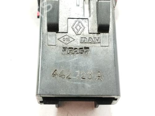 Warning switch RENAULT CLIO II (BB_, CB_)  | BP30151976I22 