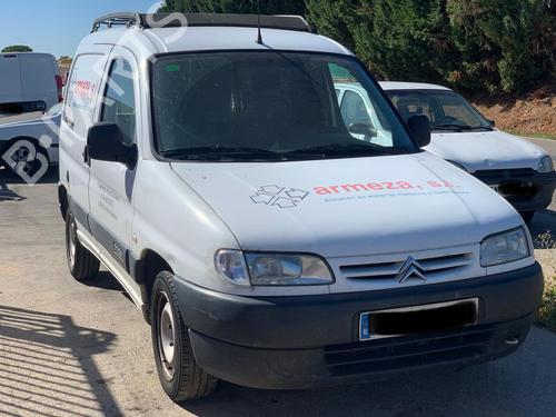 Brugte CITROËN BERLINGO / BERLINGO FIRST Box Body/MPV (M_) 1.9 D (MBDJY) (70 hp) 3486808