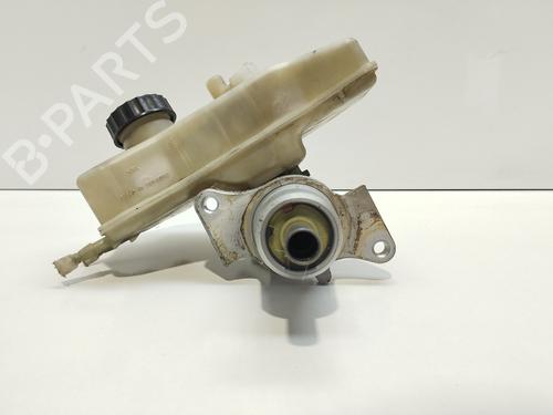 Hovedbremsecylinder MERCEDES-BENZ SPRINTER 2-t Van (B901, B902) [1995-2006]  17421852