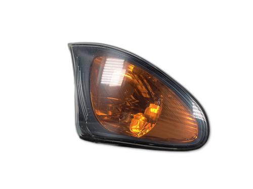 right-front-indicator-bmw-3-e46-1997-1998-1999-2000-2001-2002-2003-2004-2005-30964227 main image