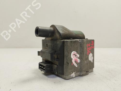 Used Ignition coil VW PASSAT B3/B4 (3A2, 35I) 1.8 (90 hp) 19339982