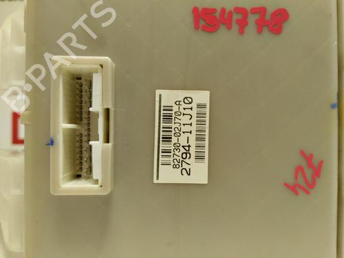 Fuse box TOYOTA AURIS (_E15_) | BP17417066E1