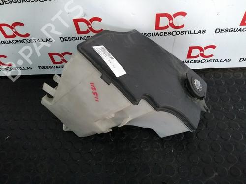 Used Windscreen washer tank BMW X3 (E83) 2.0 d (150 hp) 17399117