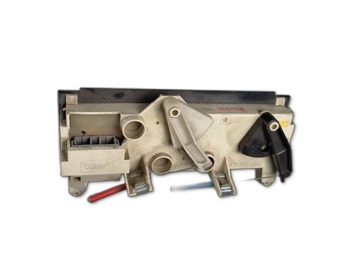 Climate control RENAULT CLIO I (B/C57_, 5/357_) 1.4 (B57J, C57J, B57P) | BP29418737I5 