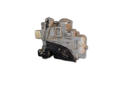 Used Rear right lock VW PASSAT B6 (3C2) [2005-2011]  30712848