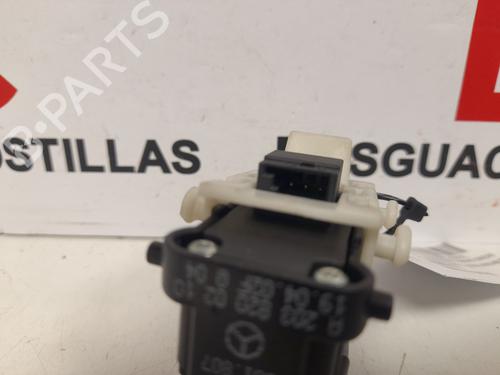 Right rear window switch MERCEDES-BENZ C-CLASS (W203) C 220 CDI (203.006, 203.008) | BP27701003I28 