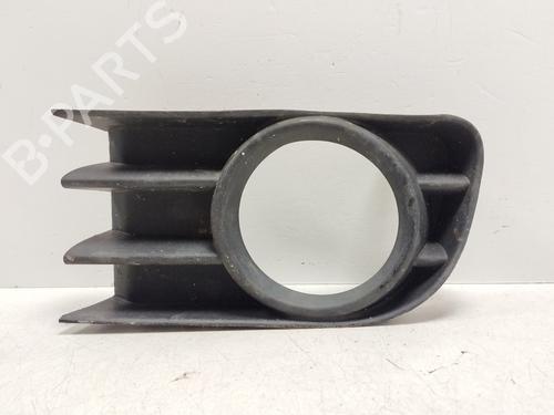 Grill RENAULT MEGANE II (BM0/1_, CM0/1_) 1.4 16V (82 hp) 31182848