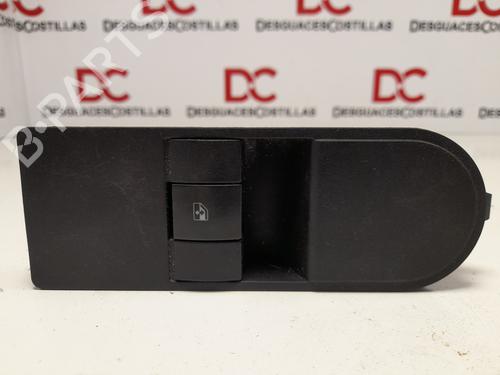 Used Right front window switch OPEL ASTRA H (A04) [2004-2014]  25903588